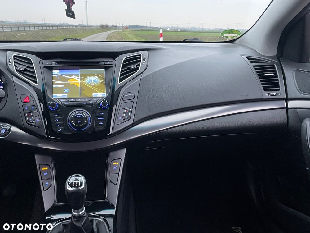 Hyundai i40 2.0 GDI Premium - 25