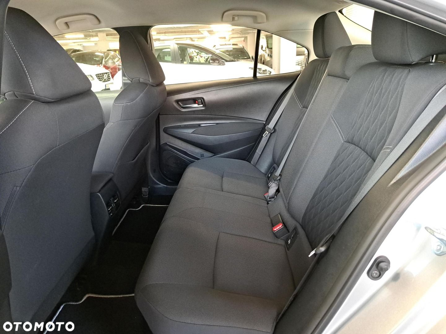 Toyota Corolla - 11