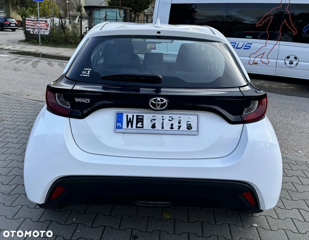 Toyota Yaris 1.5 Comfort - 4