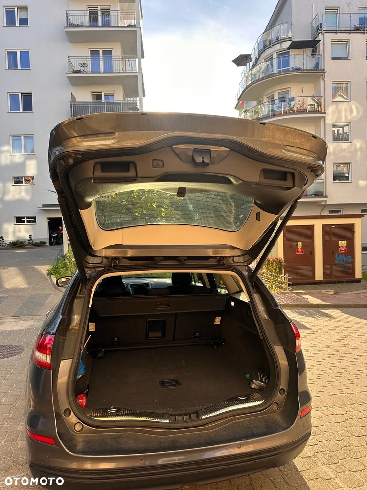 Ford Mondeo 2.0 TDCi STart-Stopp PowerShift-Aut Titanium - 12