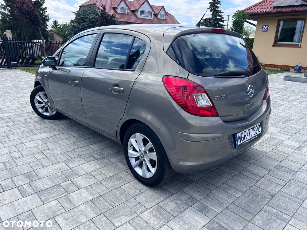 Opel Corsa 1.4 16V Energy - 7
