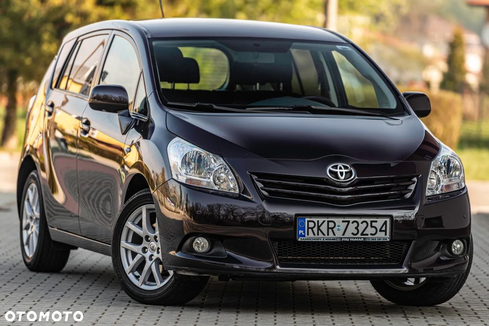 Toyota Verso 1.8 Edition - 12