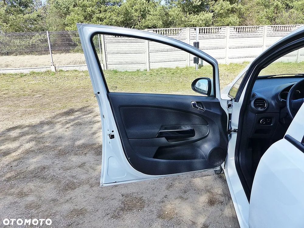 Opel Corsa 1.2 16V Enjoy - 17