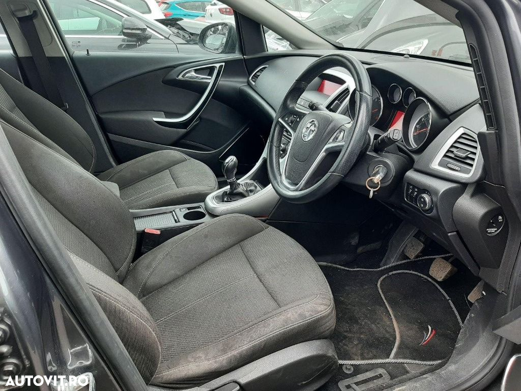 CD player Opel Astra J 2010 HATCHBACK 1.7 CDTI DTJ - 8