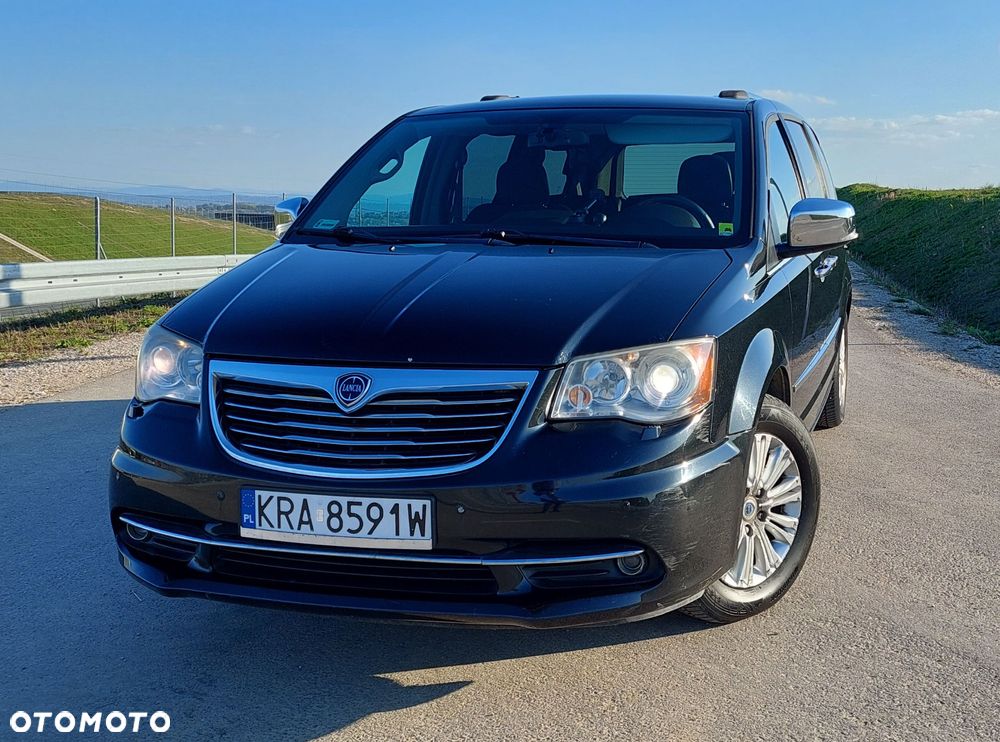 Lancia Voyager 3.6 Platinum - 1