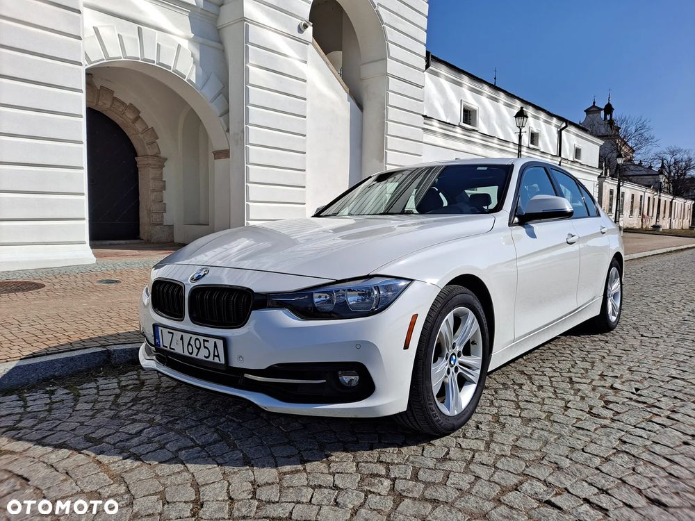 BMW Seria 3 328i xDrive Sport Line - 8