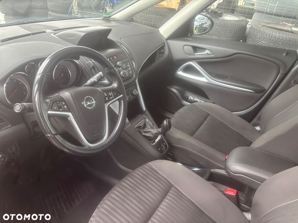 Opel Zafira Tourer 1.4 Turbo Edition - 37