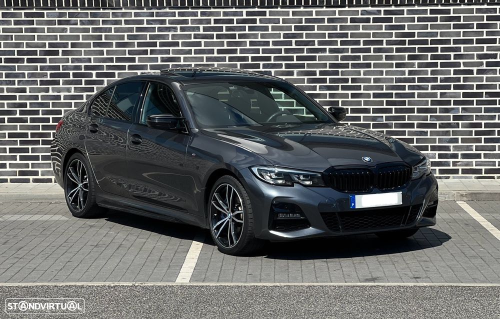 BMW 330 e Pack 50 anos M Auto - 2