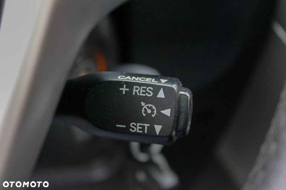 Toyota Verso 2.0 D-4D Executive - 38