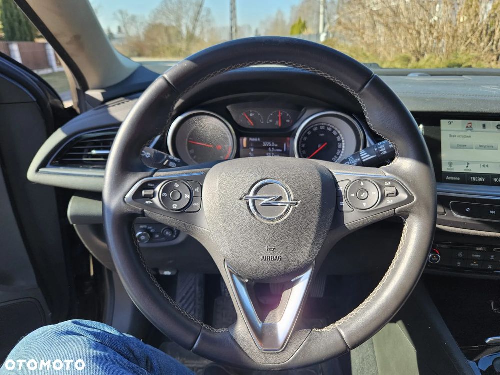 Opel Insignia 1.6 ECOTEC Edition - 11