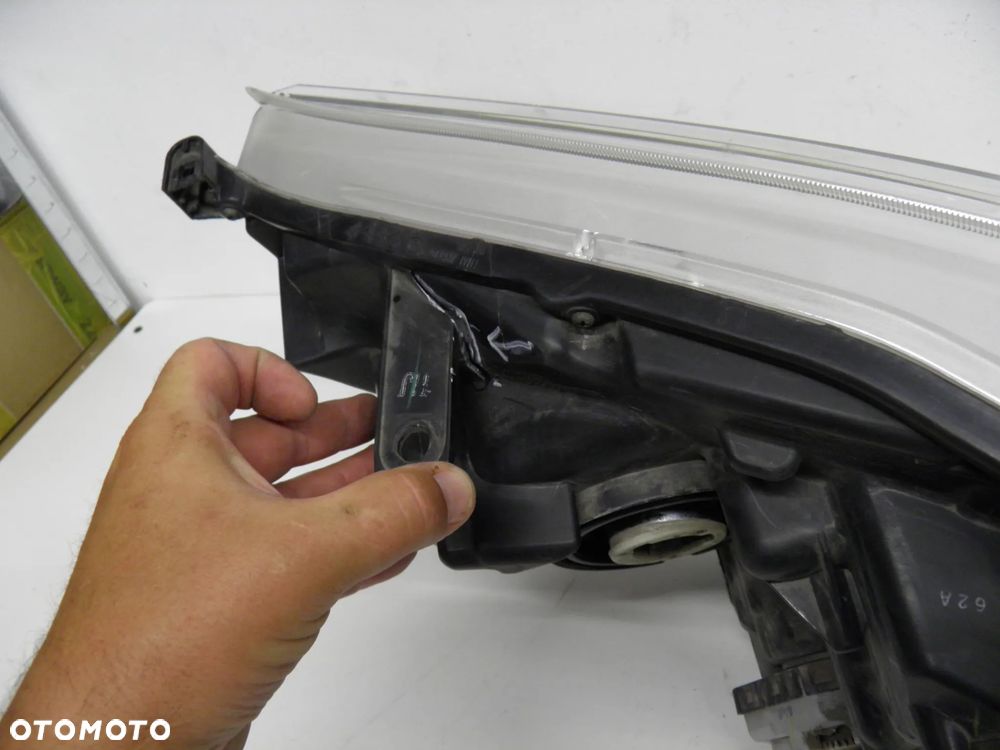 Reflektor prawy przedni TOYOTA HILUX VIII FULL LED 15-20 - 6