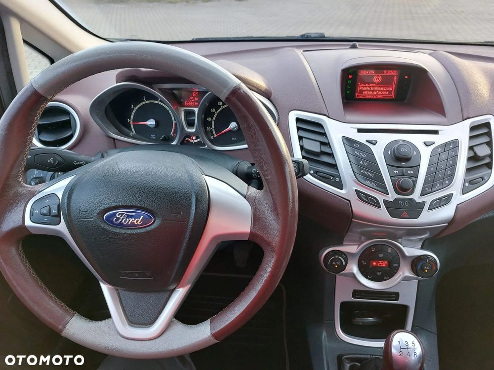 Ford Fiesta - 5