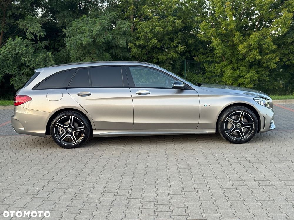 Mercedes-Benz Klasa C 300 e 9G-TRONIC AMG Line - 7