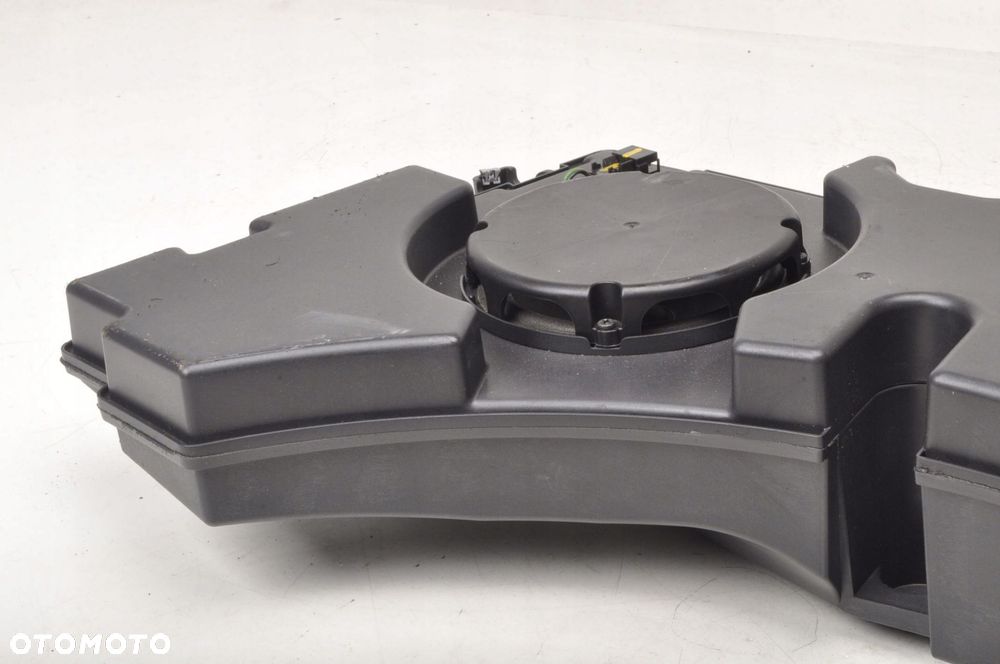 BENTLEY BENTAYGA AUDI Q7 4M SUBWOOFER 4M0035621 - 4