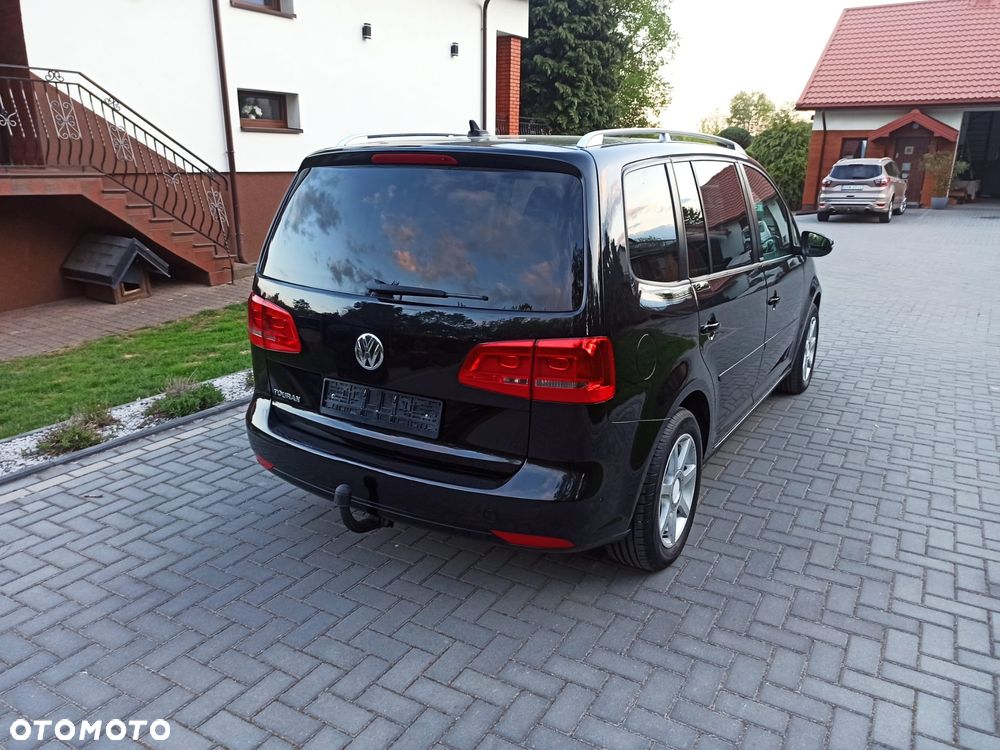 Volkswagen Touran 1.6 TDI DPF BlueMotion Technology STYLE - 8