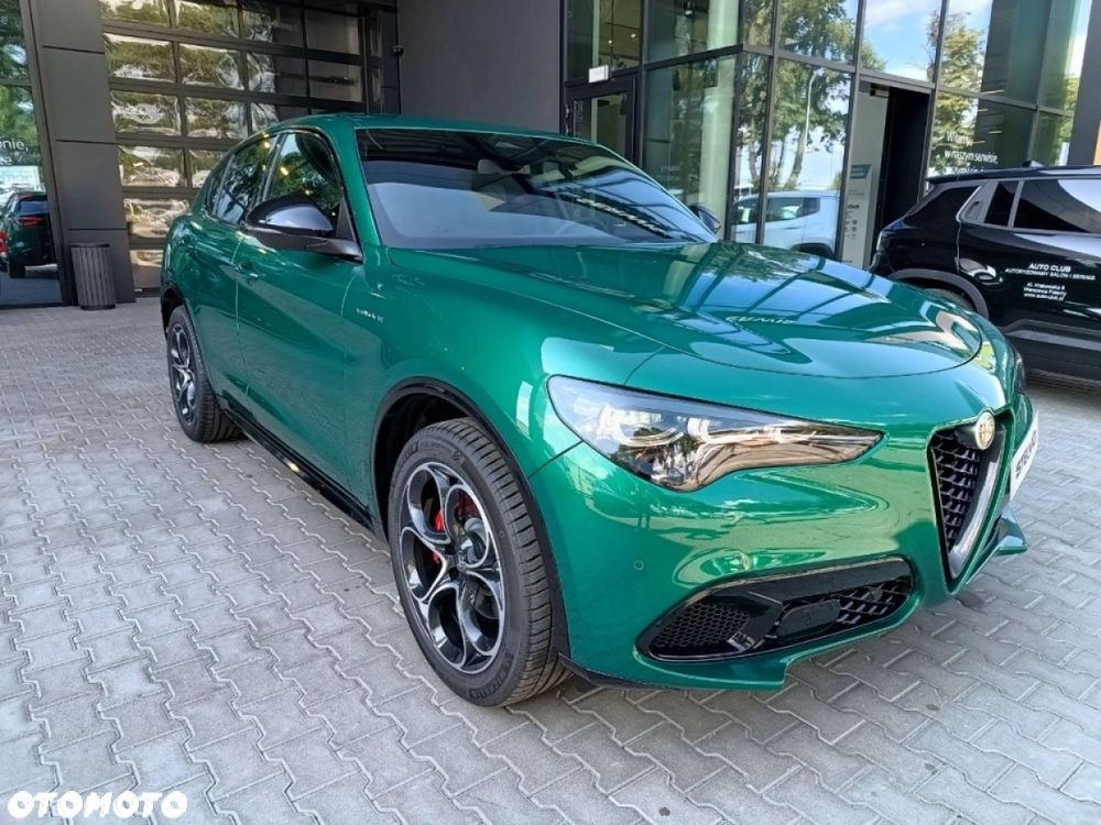 Alfa Romeo Stelvio - 10