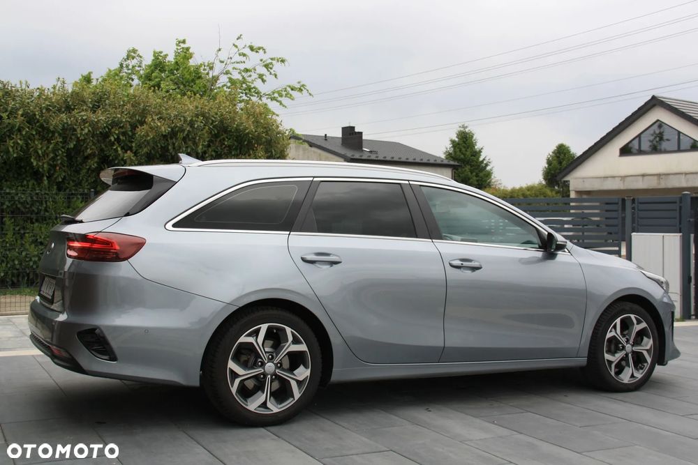Kia Ceed 1.4 T-GDI OPF Platinum Edition - 16