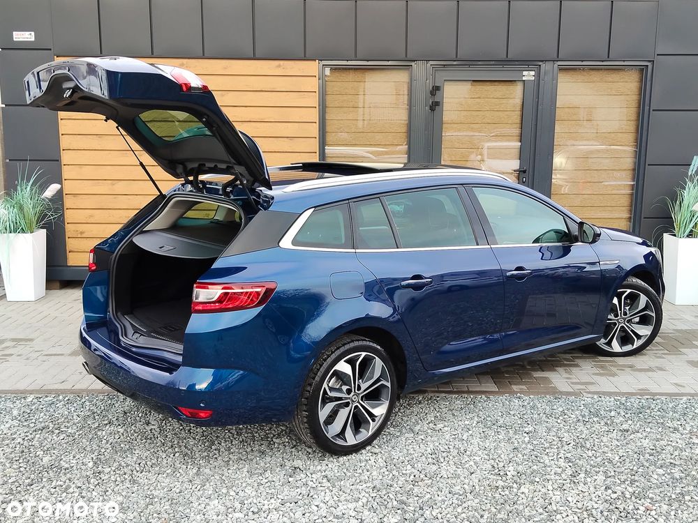 Renault Megane ENERGY dCi 110 EDC BOSE EDITION - 35