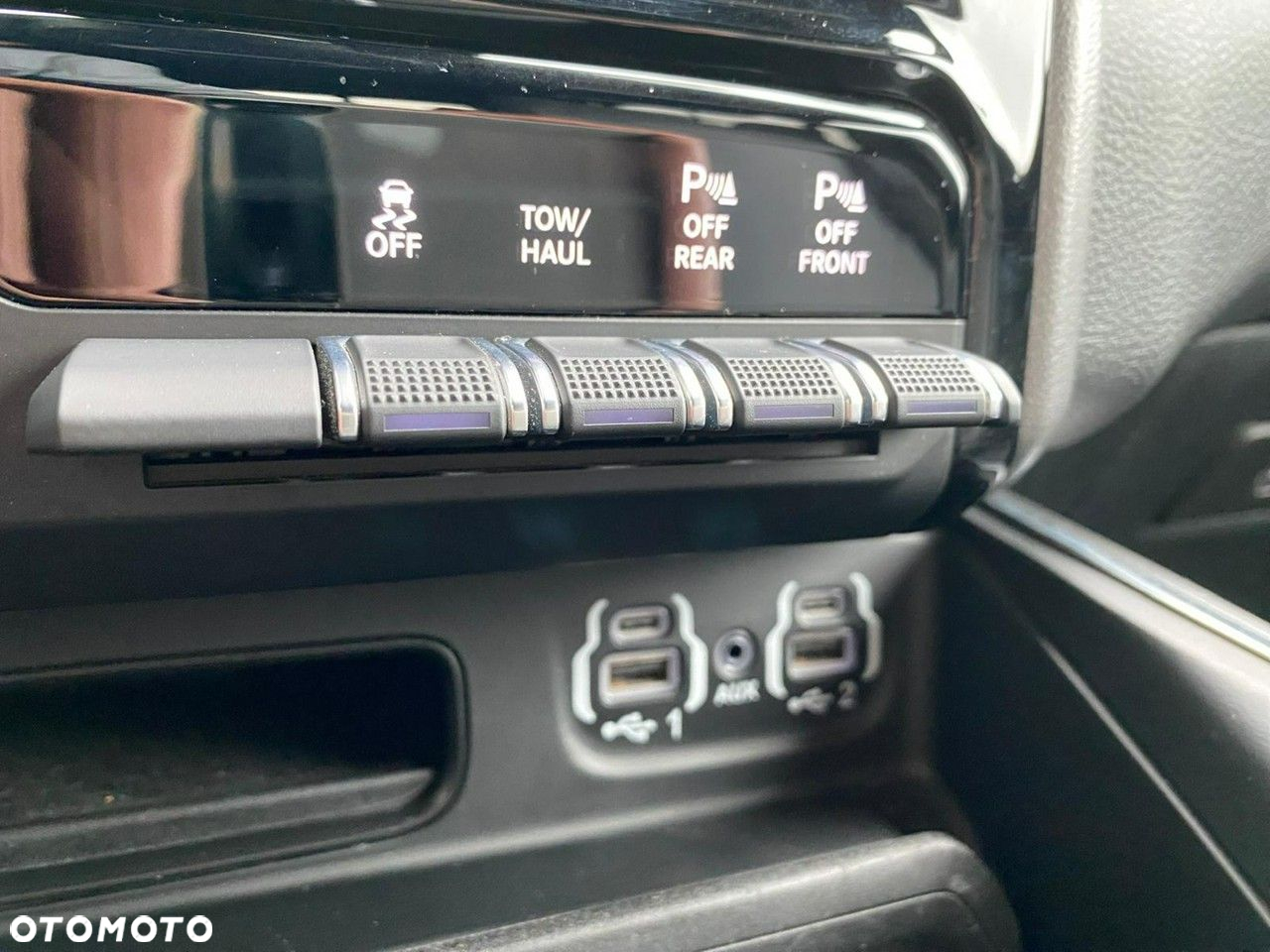RAM 1500 - 15