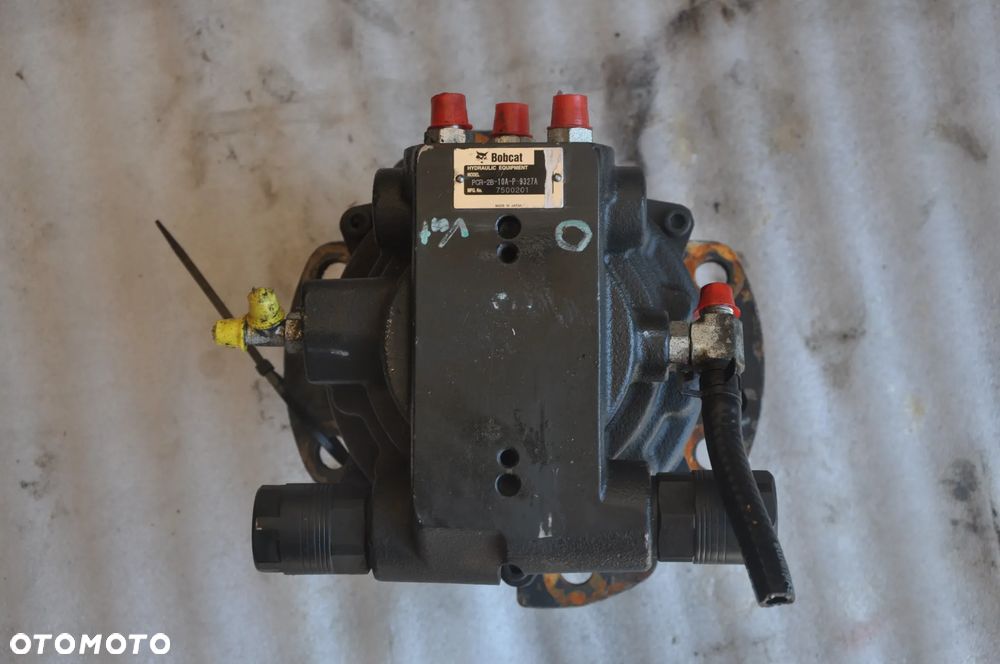 Reduktor silnik obrotu Bobcat E26 - 4
