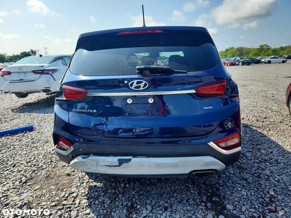 Hyundai Santa Fe - 8
