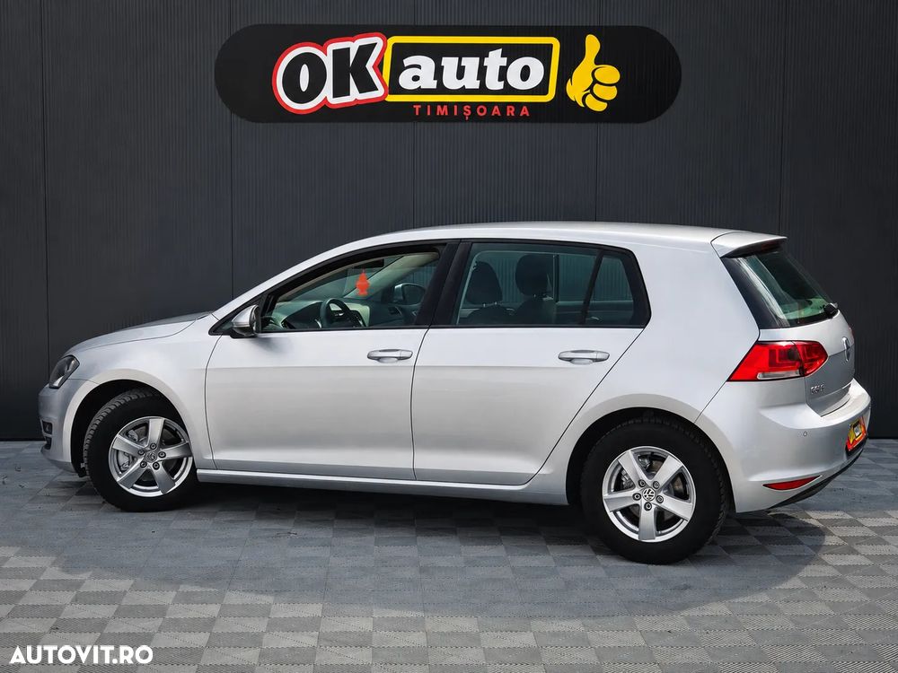 Volkswagen Golf - 4