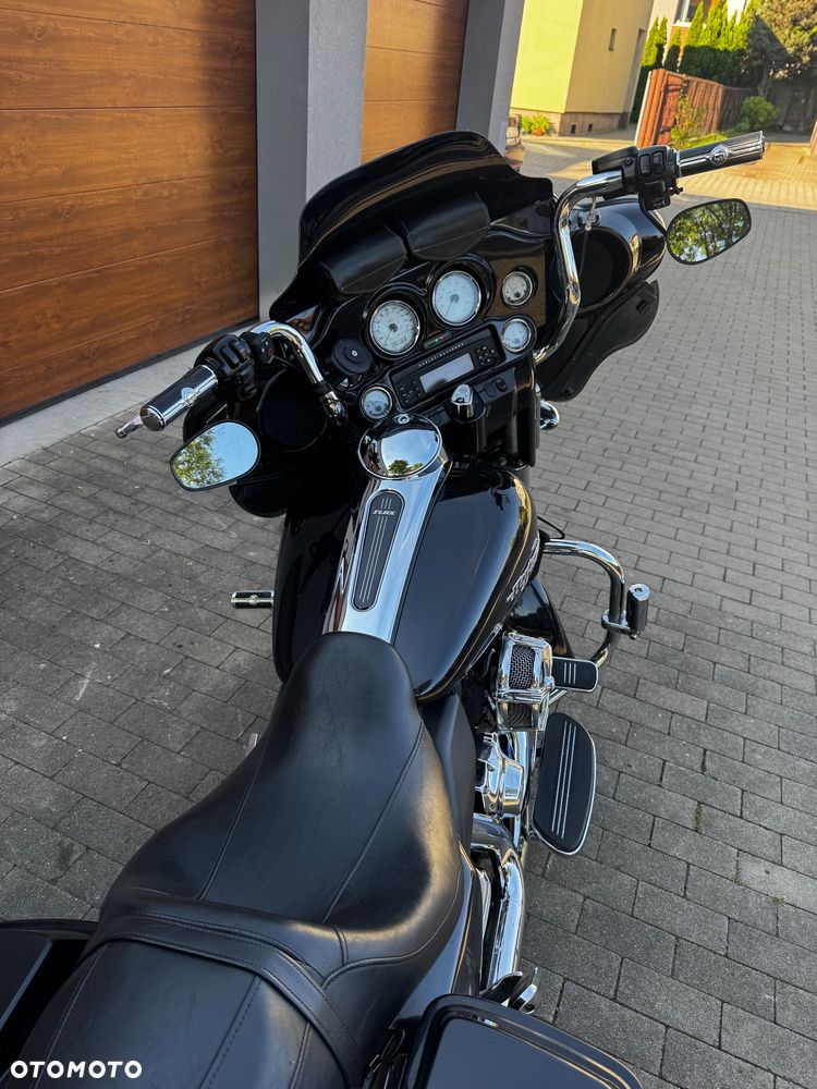 Harley-Davidson Touring Street Glide - 6