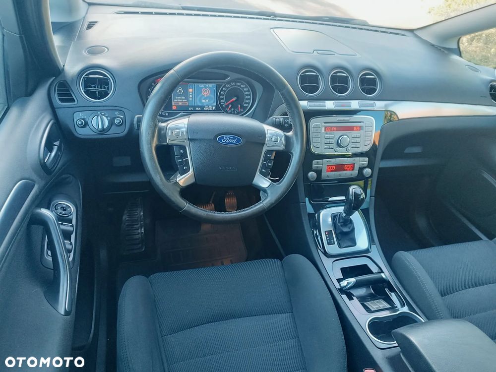 Ford S-Max 2.0 EcoBoost Titanium - 13