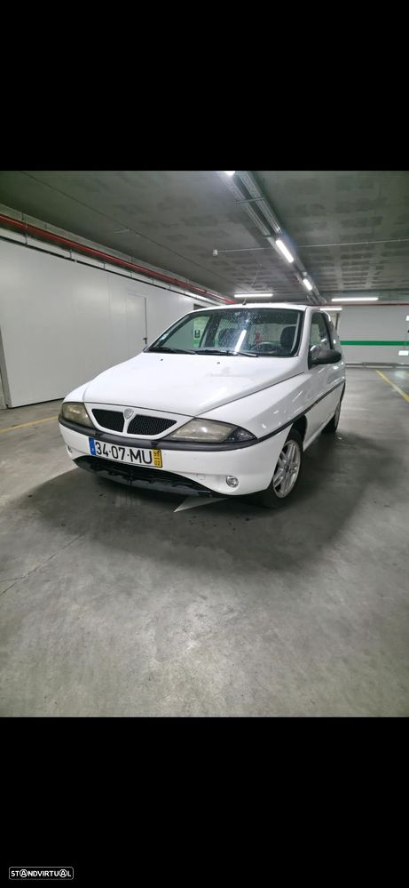 Lancia Y 1.2 16V LS - 3