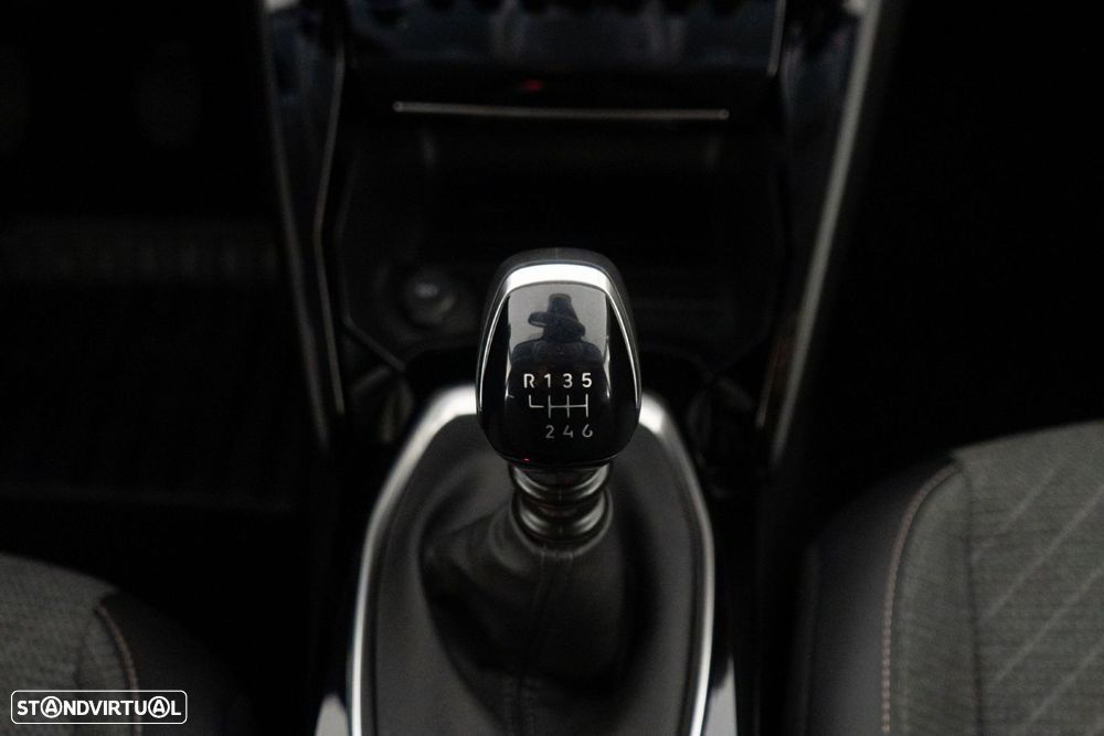 Peugeot 208 1.2 PureTech Allure - 26