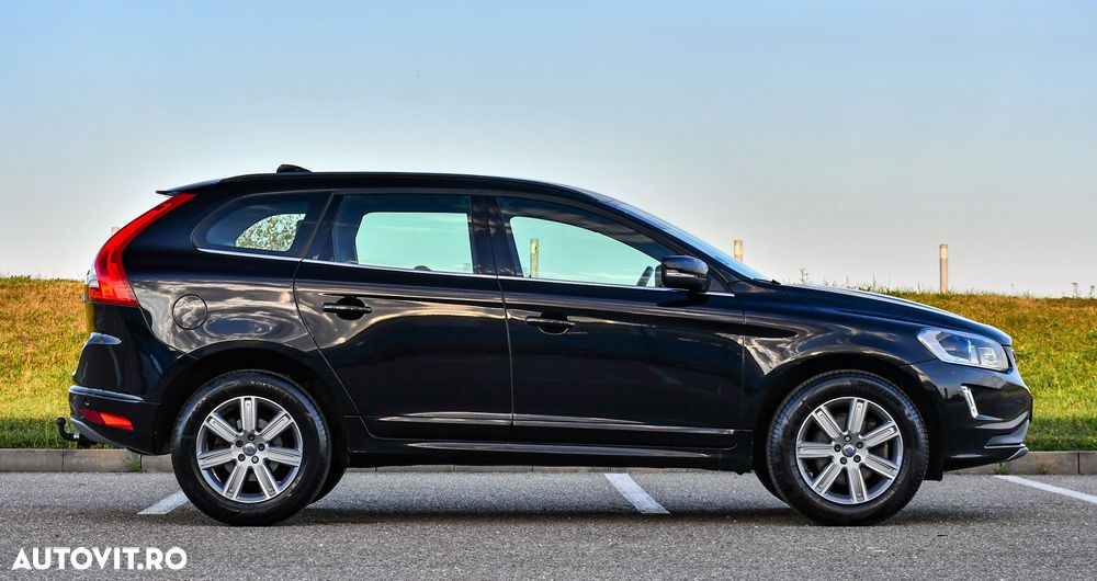 Volvo XC 60 D3 Geartronic Momentum - 9