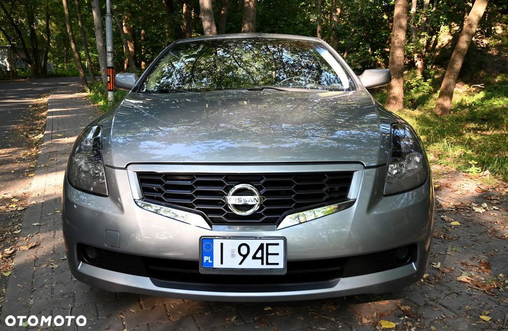 Nissan Altima - 8