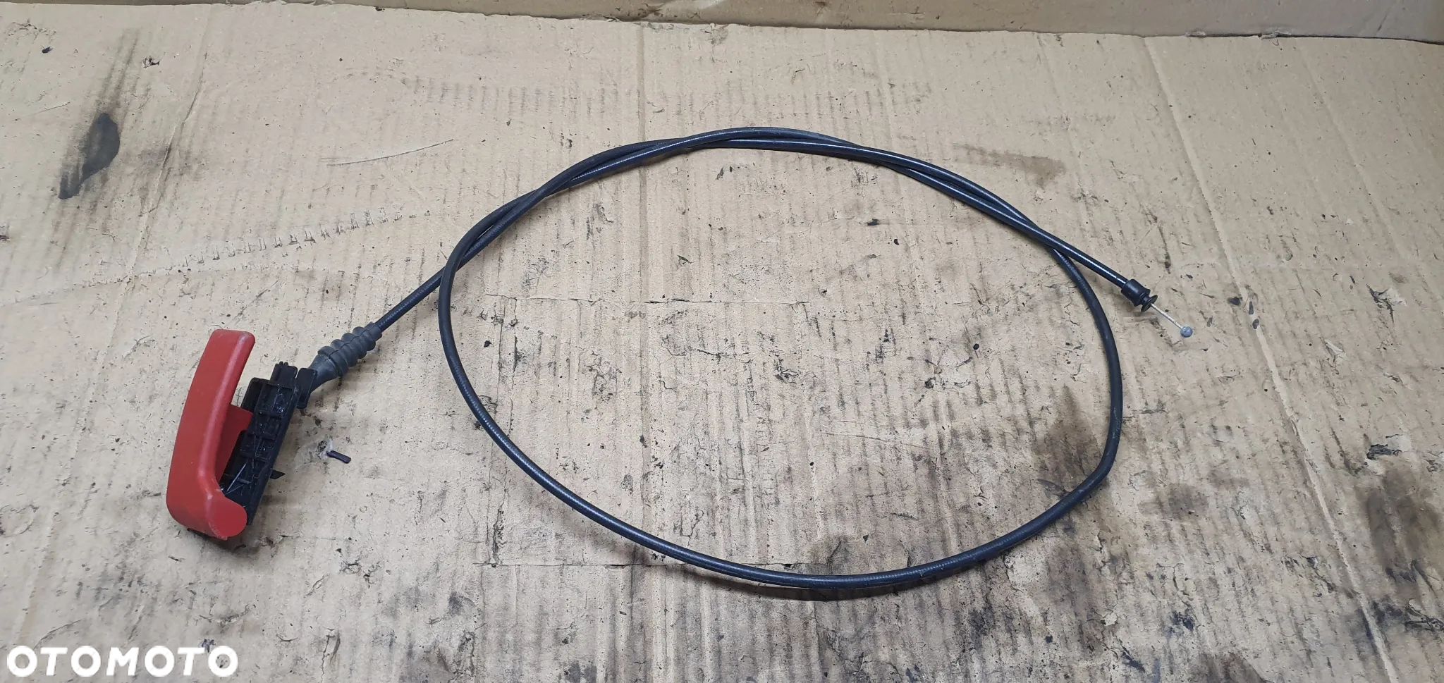 Klamka raczka dźwignia otwierania maski linka cięgno Mercedes A2468800059 A2048800120 - 1