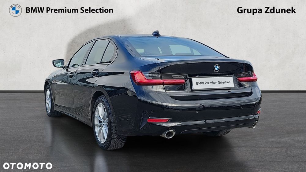 BMW Seria 3 320d xDrive - 8