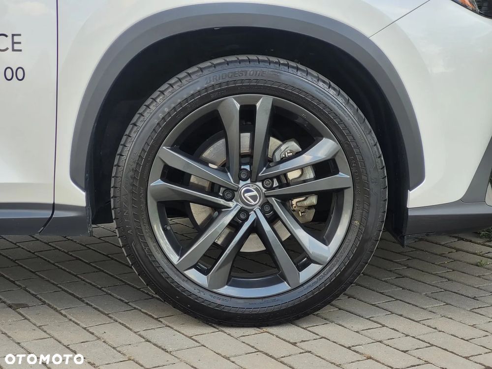 Lexus NX 350h Prestige AWD - 15