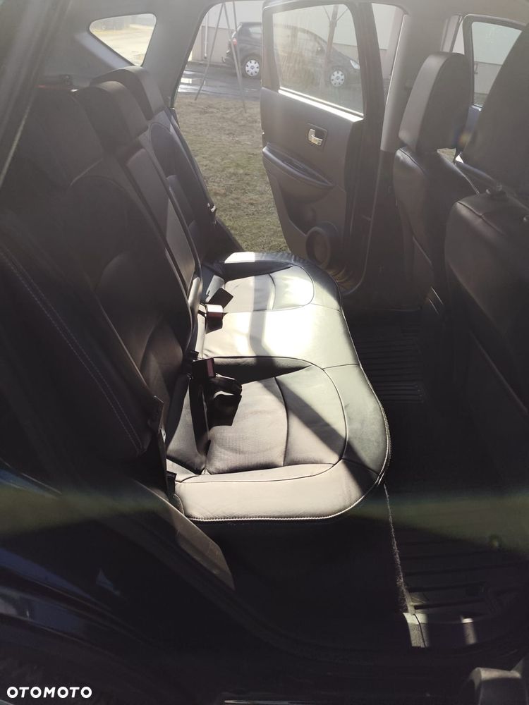 Nissan Qashqai - 14