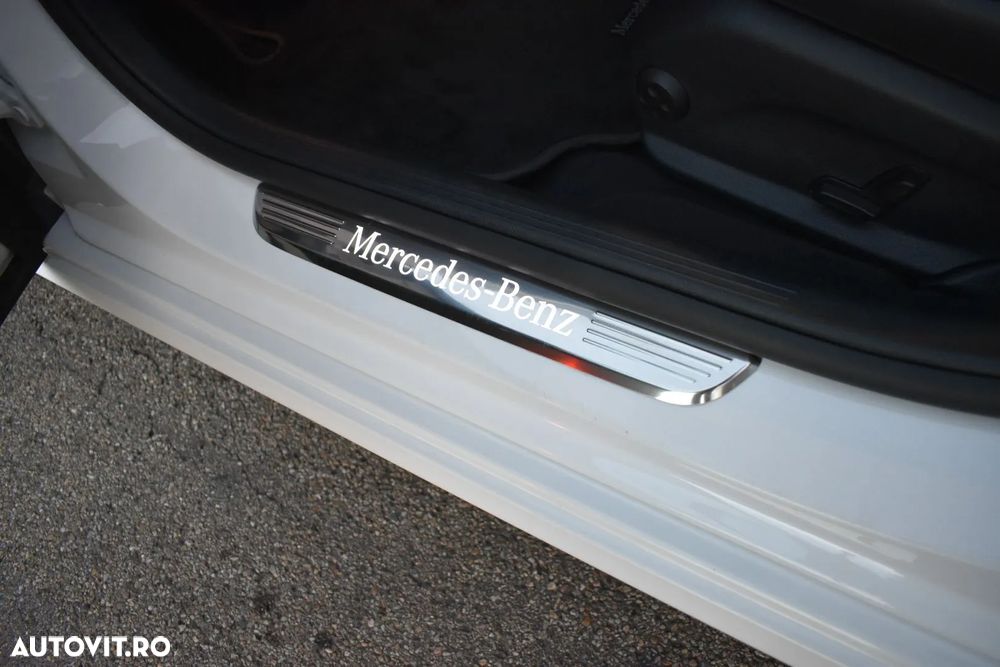 Mercedes-Benz E 300 4Matic 9G-TRONIC Avantgarde - 35