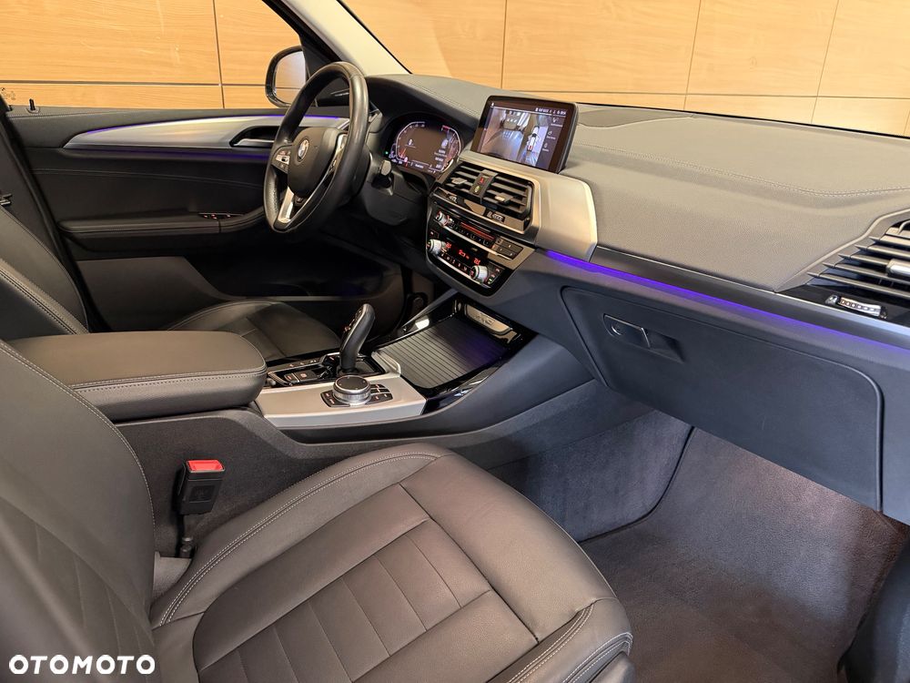 BMW X3 xDrive20d xLine - 10