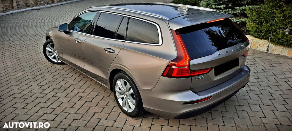 Volvo V60 D3 Momentum - 18