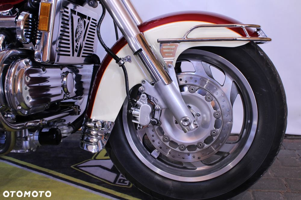 Honda GL - 8