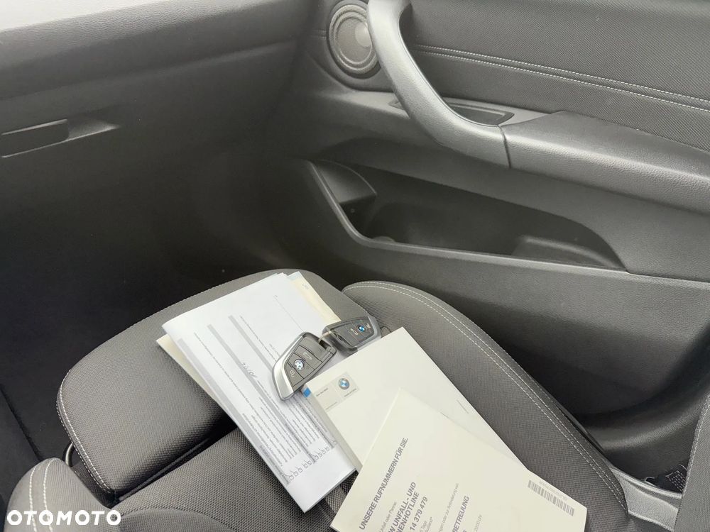 BMW X1 sDrive18d Advantage - 28