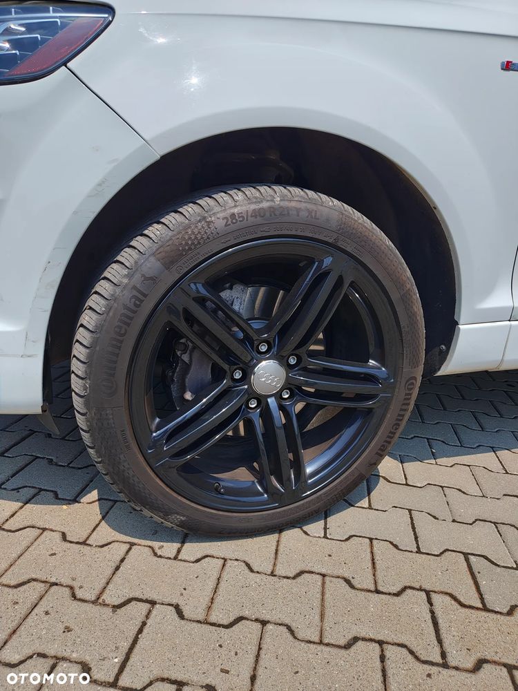 Audi Q7 - 25