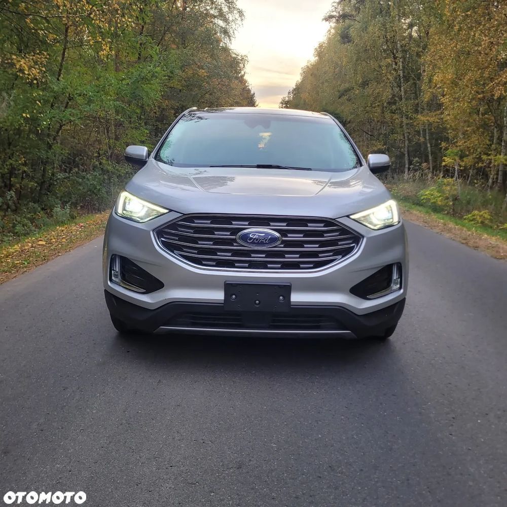 Ford Edge - 2