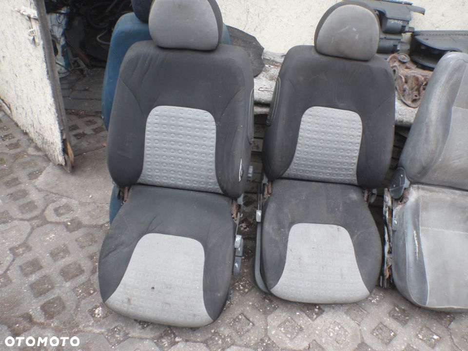fotel fotele siedzisko oparcie zagłówek stelaż fiat doblo I lift posiadam wszystkie części - 2