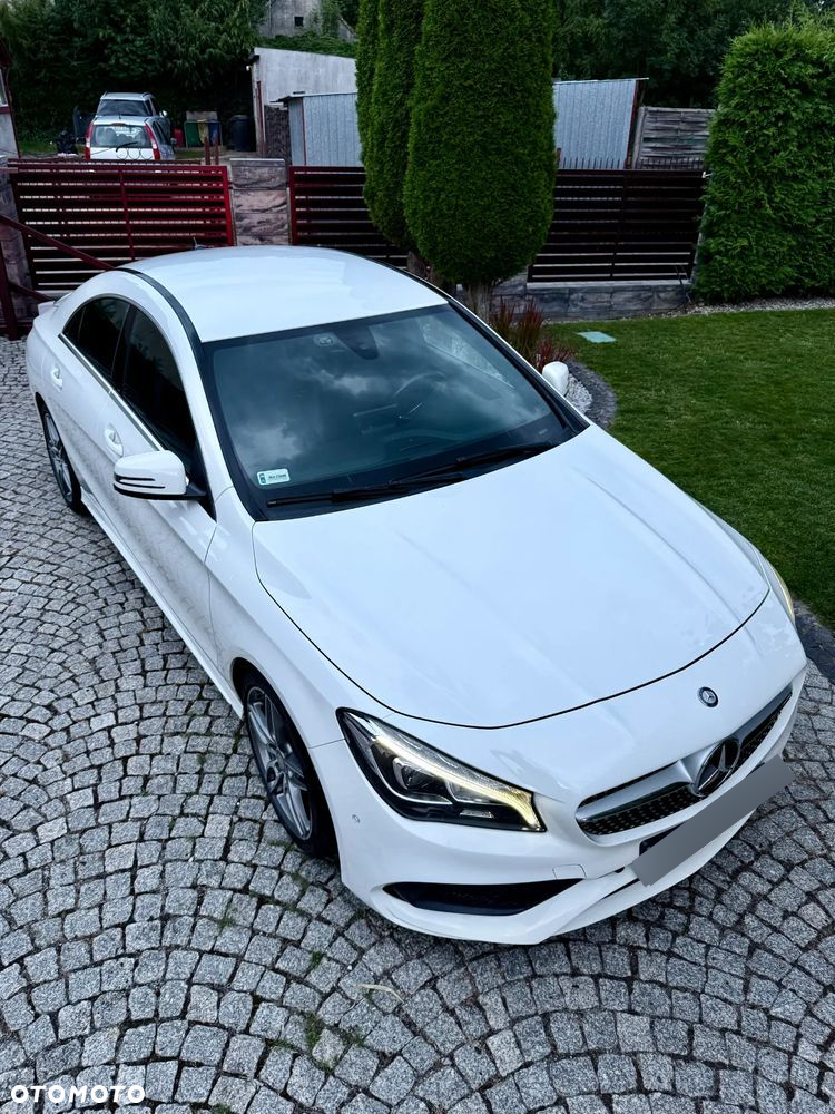 Mercedes-Benz CLA 200 7G-DCT AMG Line - 9