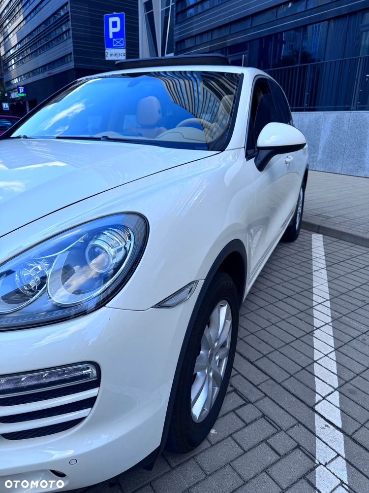 Porsche Cayenne - 32