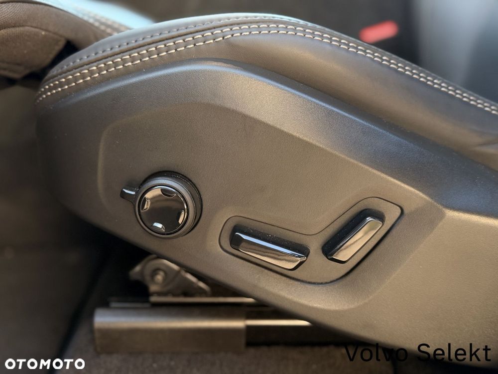 Volvo XC 60 - 23