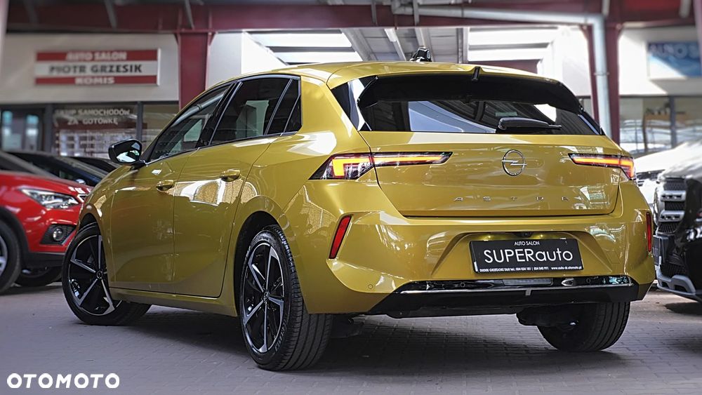 Opel Astra 1.2 T Elegance S&S - 8