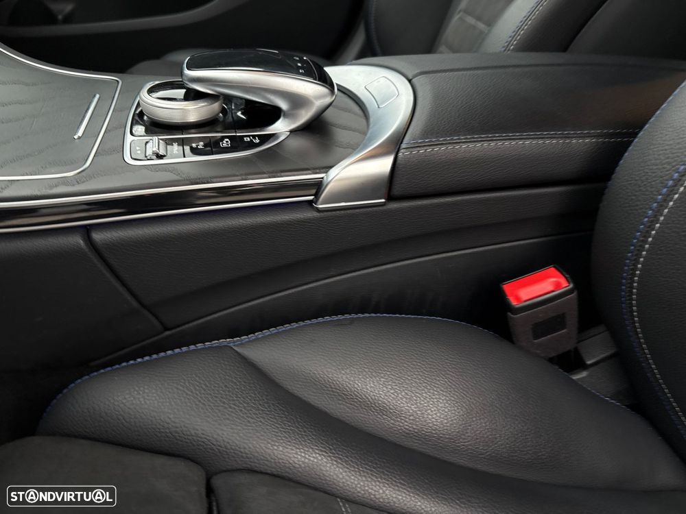 Mercedes-Benz C 300 de AMG Line - 30