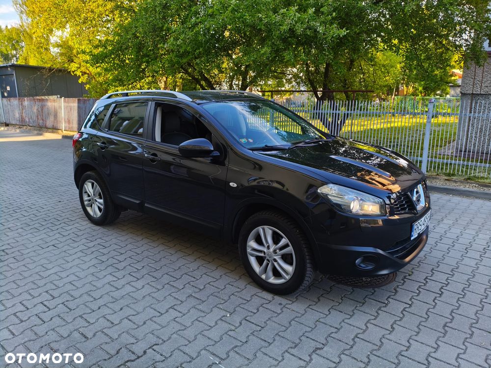 Nissan Qashqai 2.0 dCi 4 x 4 DPF tekna - 8